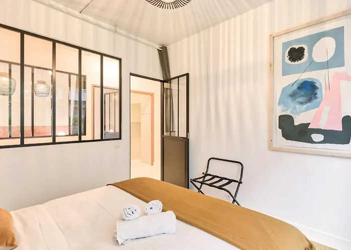 Artist And Design Loft - 10 Guests - 5 Min From Metro Apartment *