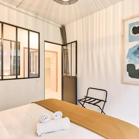 Artist And Design Loft - 10 Guests - 5 Min From Metro Appartement *